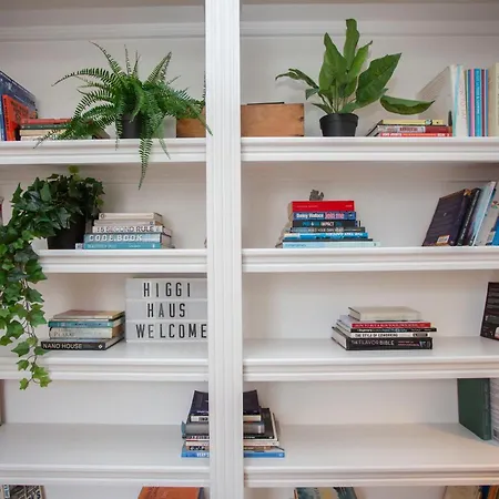 Milestone Celebration House! Sleeps 16 Max 3 Bathrooms Walk To Nightlife Weekends Only *