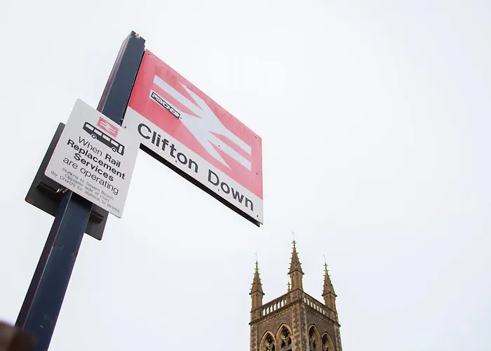 Будинок відпочинку Stag & Hen Retreat - Walk To Nightlife - Sleeps 16 Бристоль