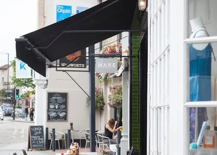 Stag & Hen Retreat - Walk To Nightlife - Sleeps 16 Bristol