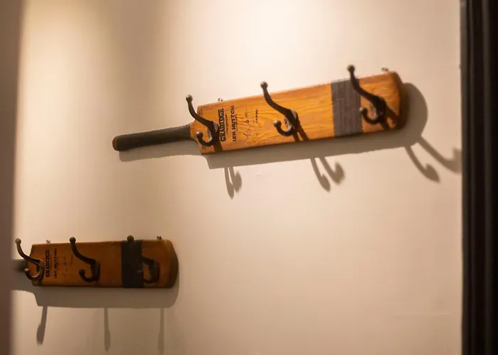 Stag & Hen Retreat - Walk To Nightlife - Sleeps 16 Holiday home *