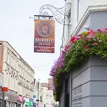 Nyaraló Stag & Hen Retreat - Walk To Nightlife - Sleeps 16 Bristol