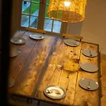 Stag & Hen Retreat - Walk To Nightlife - Sleeps 16